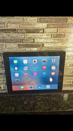 iPad 2 With Charger 16 GB. It comes with free leather case.