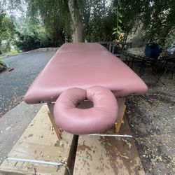 Massage Table 