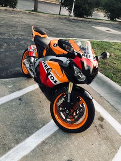 Honda CBR 1000 RR 2011