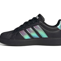 Kids 4.5 never worn