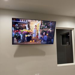 75’ Samsung tv