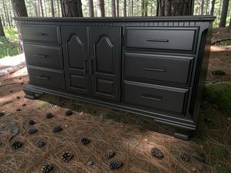 Large Sumter Bedroom Dresser Chest Solid Wood Black Satin 68x19x33 Nine Drawers New
