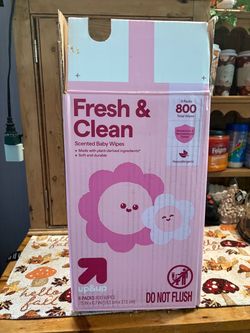 Up & Up Fresh & Clean Scented Baby Wipes 800ct