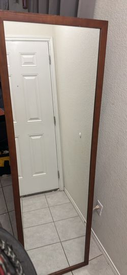 Standup Ladder Mirror