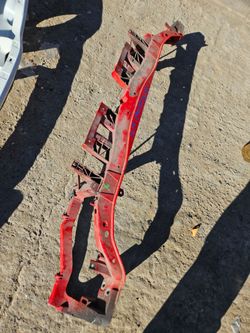 Dodge charger radiador support oem