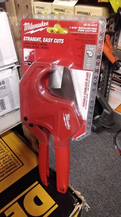 MILWAUKEE 1 - 5/8" RATCHETING PIPE CUTTER
