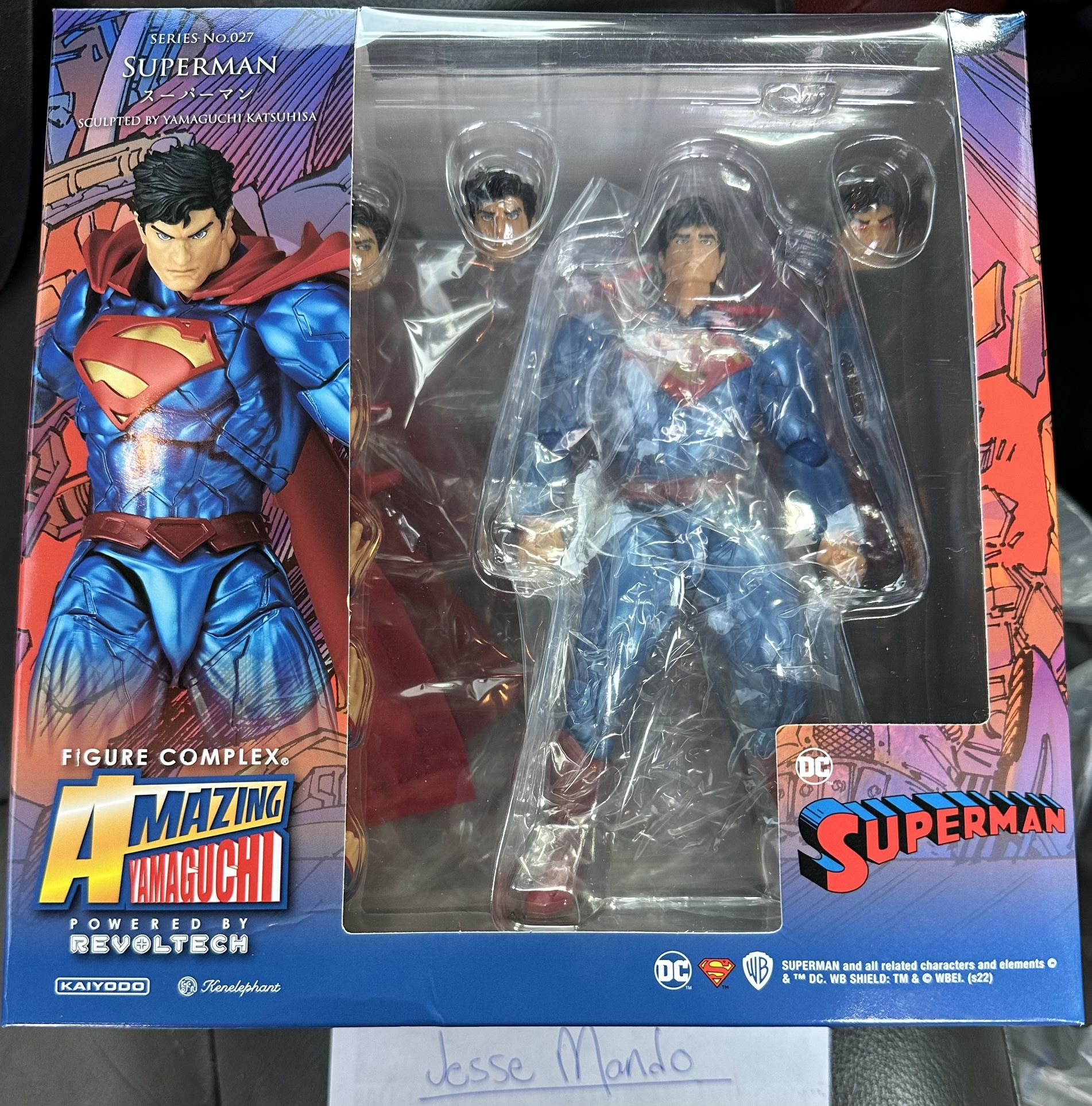 Amazing Yamaguchi/ Mafex Hush Superman’s