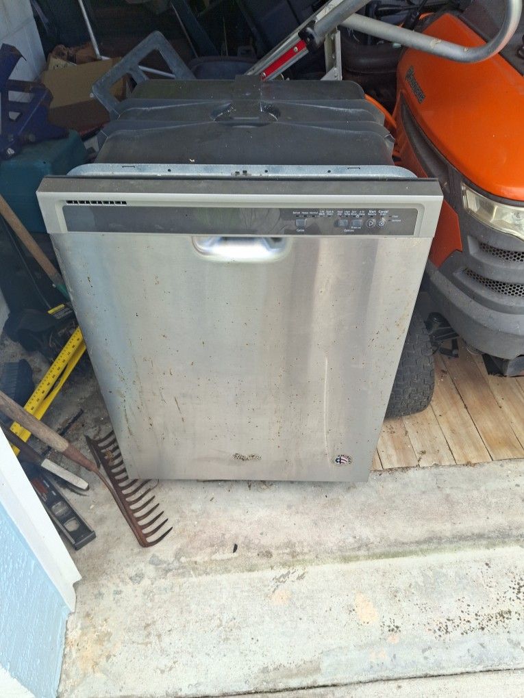 Whirlpool Dishwasher Used 