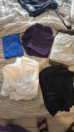 (23) women’s v neck blank t shirt