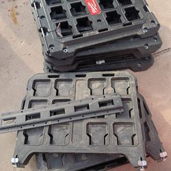 Packout mounts and shelves