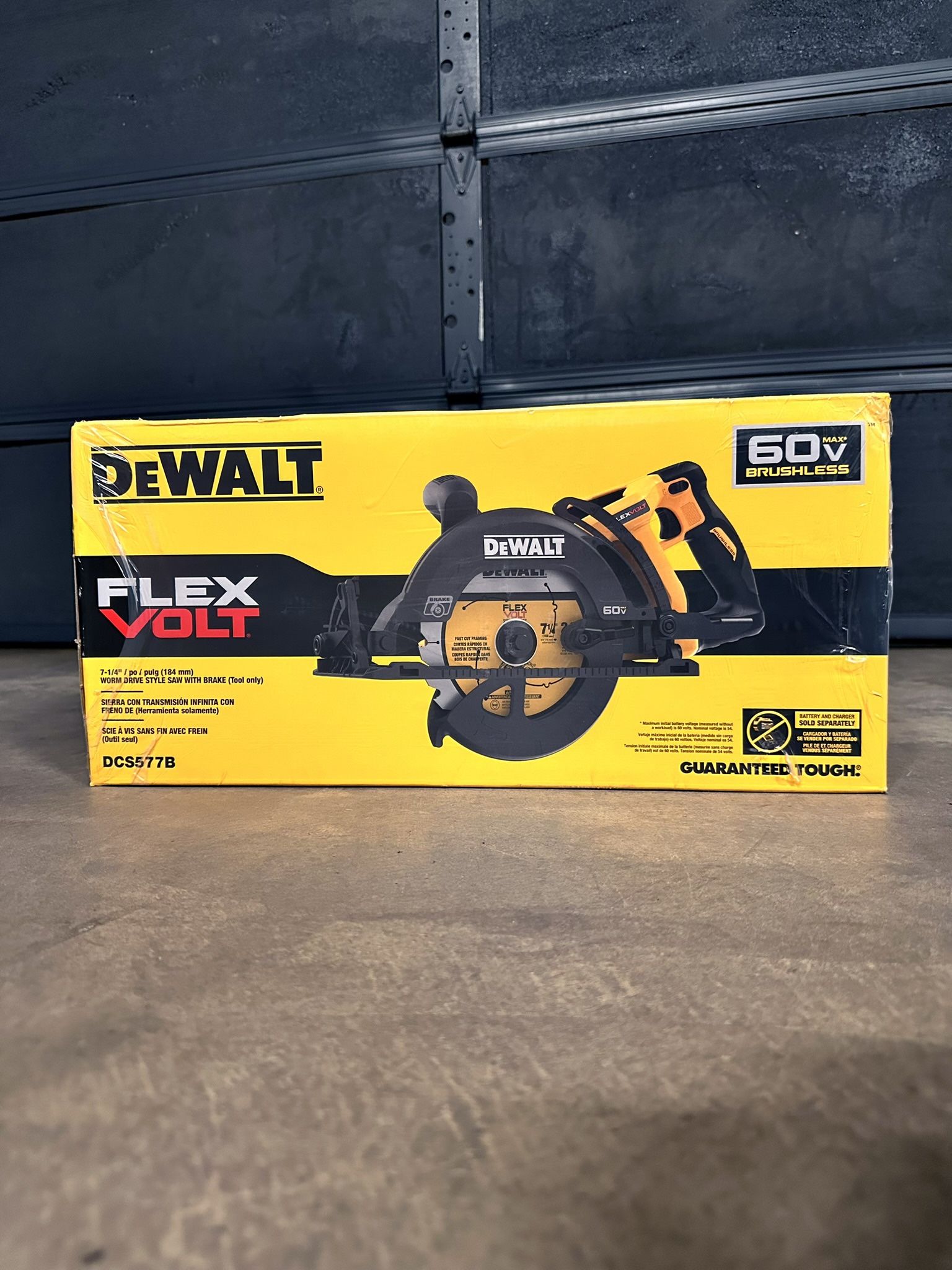 DeWalt FLEXVOLT 60V MAX 7-1/4 in. Cordless Worm Drive Style Saw (Tool Only)