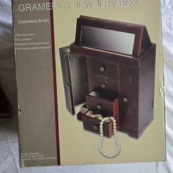 vintage gramercy jewelry box