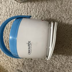 Misc - Crockpot Small Size And Humidifier