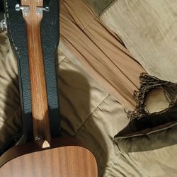 Martin Acoustic/electric Guitar 