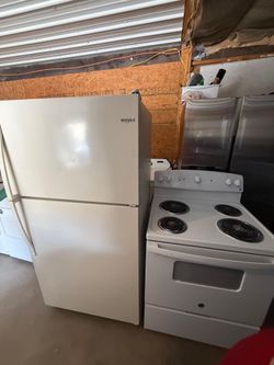 Very nice whirlpool refrigerator everything work good only $500 both