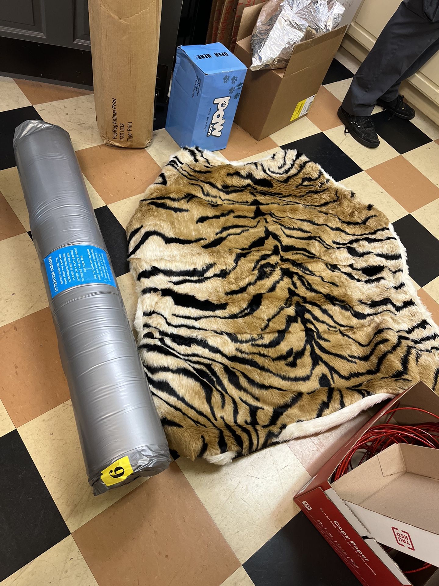 Dog Bed (Tiger Print)