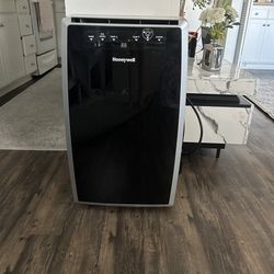 Honeywell 12,000 BTU Portable Air Conditioner with Remote Control