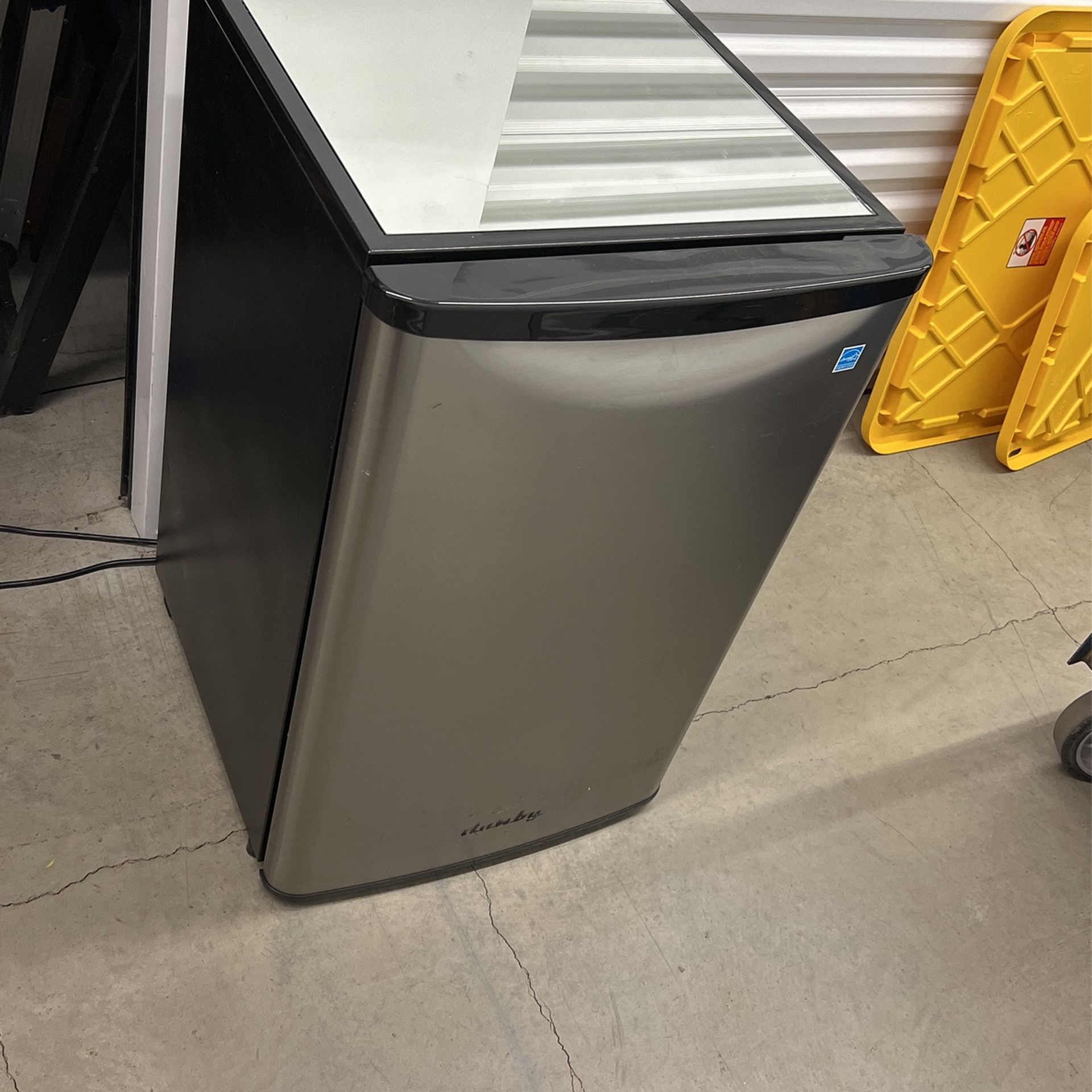 Mini - Fridge