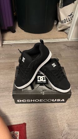 WOMENS DC COURT GRAFFIK Shoes, Size 7.5, Black/ White