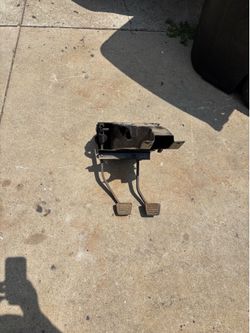 Datsun pedal assembly