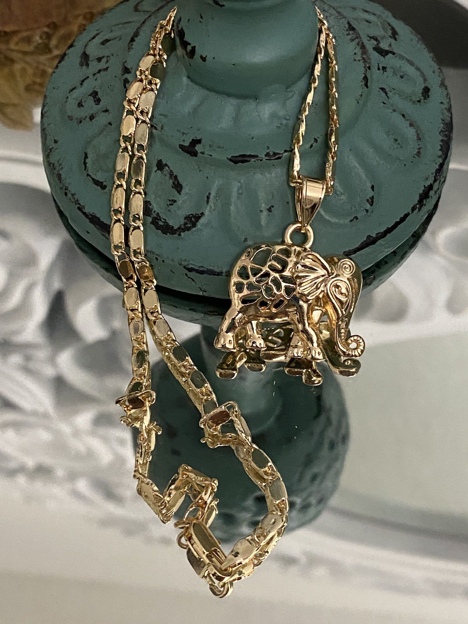 Elephant Gold Plated Pendant With Chain Necklace 18” 3mm