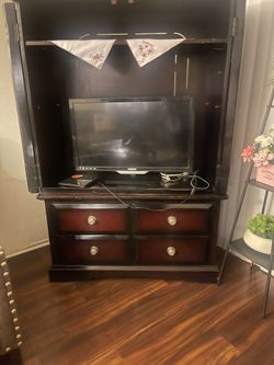 Tv Chest