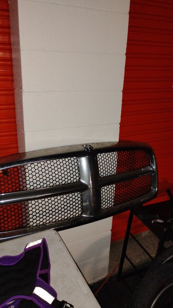 Dodge Grill