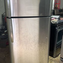 Frigidaire 30” Stainless Steel Top Freezer-Bottom Refrigerator