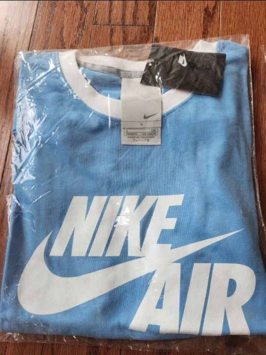 Nike Kids T-shirt Size L 12-14