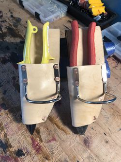 Pliers/snips holder with hammer holder