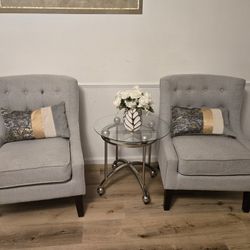 2 Piece Leather Seats and accent Chairs