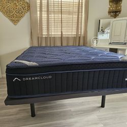 Queen DreamCloud Premier Mattress