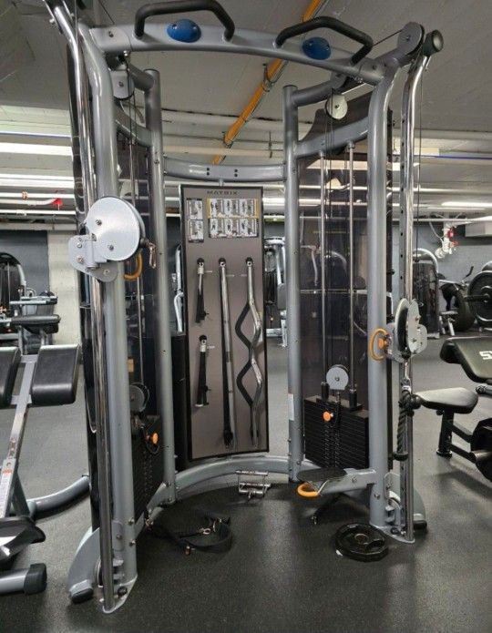 Matrix G3 Functional Trainer Commercial Gym Equipment Exercise Fitness Weight Machine