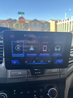 HieHa CarPlay Device.