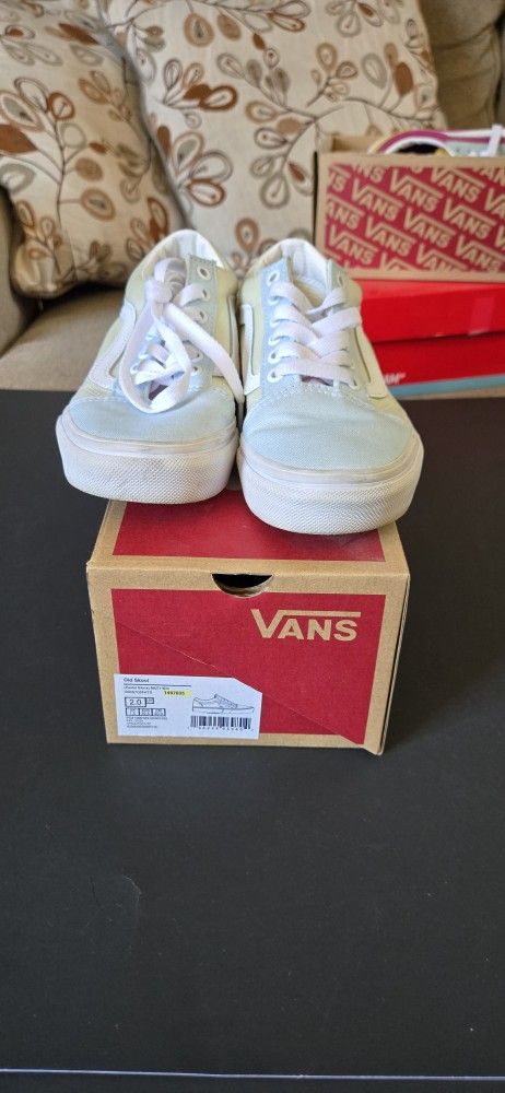 Vans Old Skool Shoes