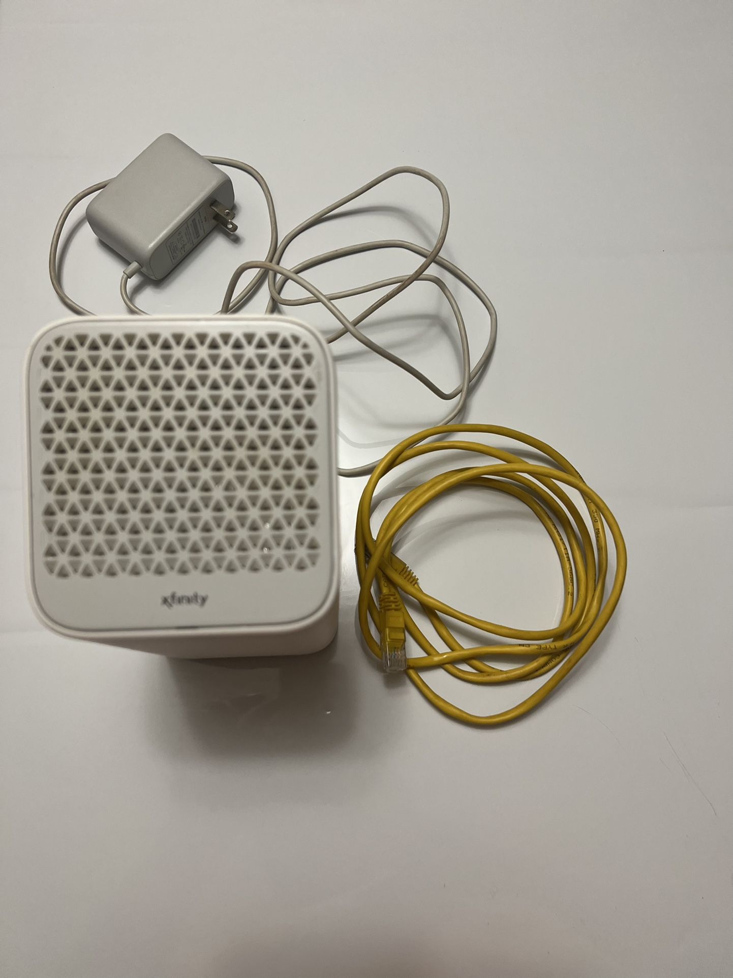 Comcast Xfinity XB7-T Gigabit CGM4331COM Modem Wifi Router with Power Cord
