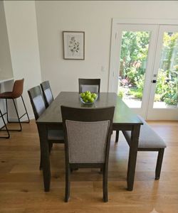 Dinner set