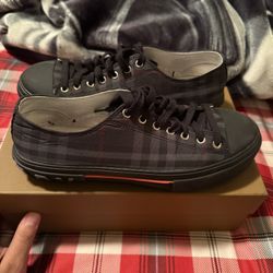 burberry vintage check canvas low