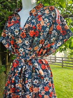 $10.00 - Women's Floral Summer Dress, NEW!  By Emery Rose/Size 3XL/Wear Loose or Belted!
