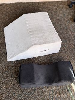 Pillow for lash extensions