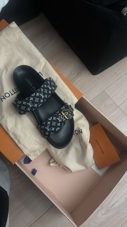 Women’s LV sandals