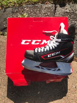 ccm hockey skates