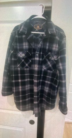 Freedom foundry XL men’s flannel