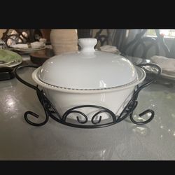 Certified International White BeServing Dish With Wire Rack