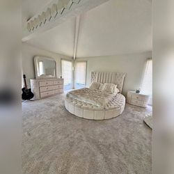 4 Pieces white finish velvet queen size bedframe