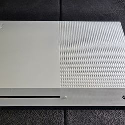 Xbox One S 