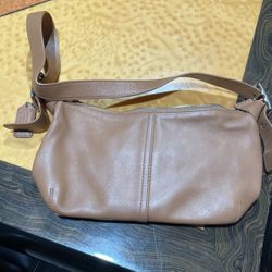 COACH LEATHER BAG