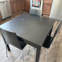 Ikea BJURSTA rectangle, extendable table
