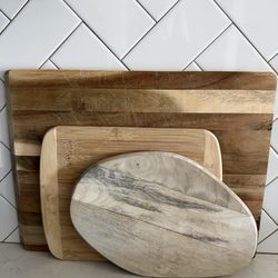 Set of 3 wooden cutting boards