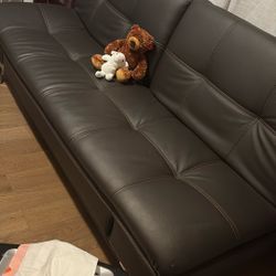 Leather Fulton With USB Plug In 